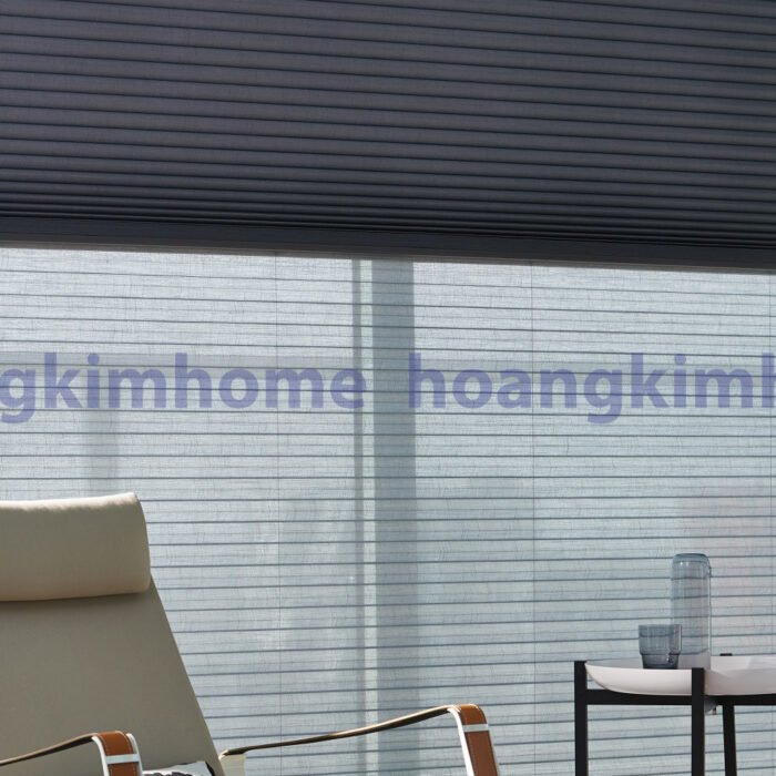 Cua-luoi-chong-muoi-ket-hop-rem-to-ong-Da-nang