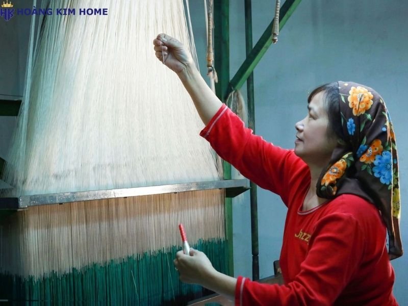 lua-satin-la-gi-tat-tan-tat-nhung-thu-lien-quan-toi-lua-satin