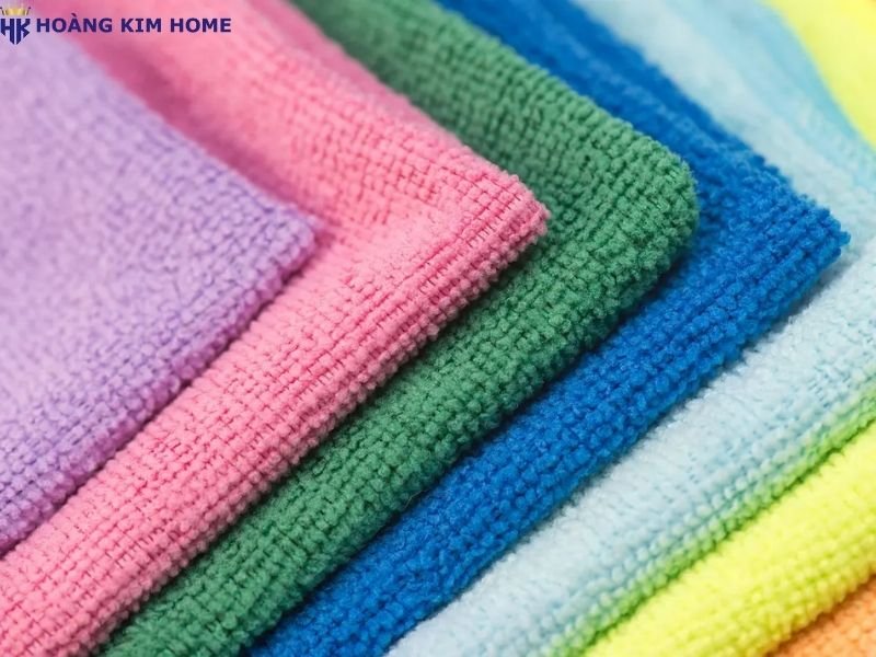 so-sanh-chan-ga-cotton-va-microfiber